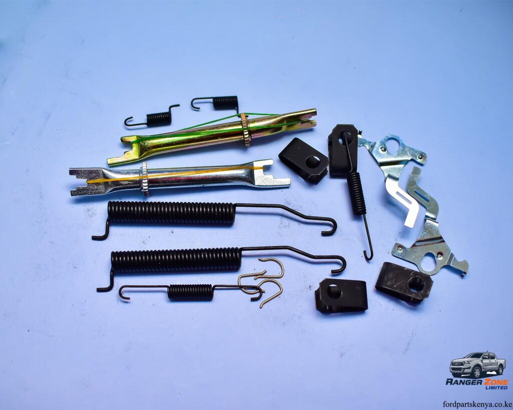 Brake lining adjuster kit