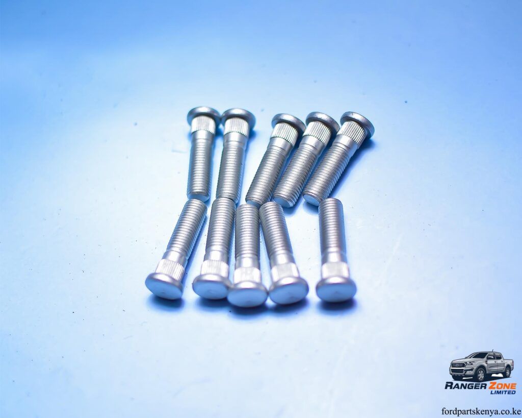 Wheel stud