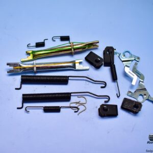 Brake lining adjuster kit